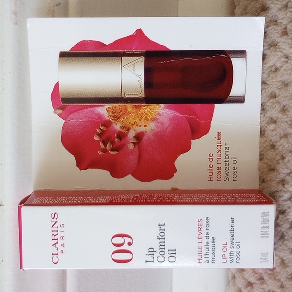 Clarins Paris 2 Lip Oil Serum - Picture 5 of 7